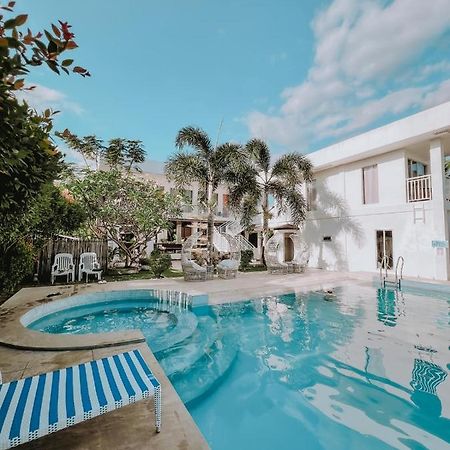 A Villas Resort & Restaurant Zamboanguita  Zewnętrze zdjęcie
